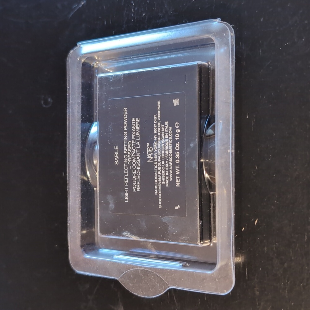 NARS Light Reflecting Setting Powder- SABLE - Picture 2 of 4